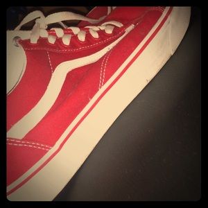 vans size 10.5 red